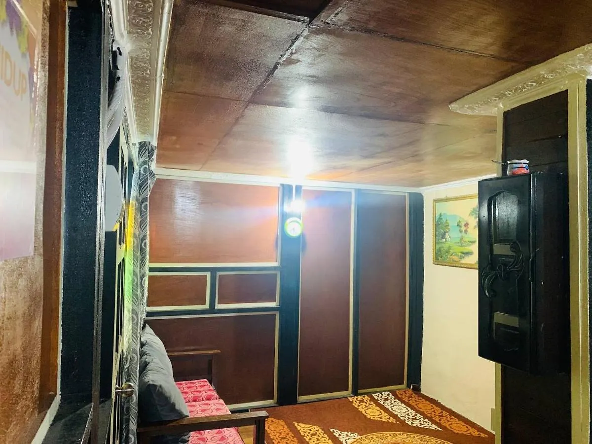 Moss Hedera Hide Chalet Malacca Guest house